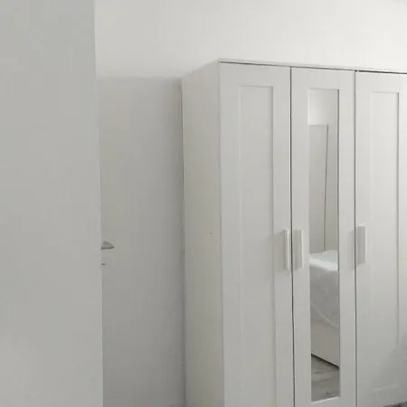 Mit Küche,2 Minuten Bis Messe Nord